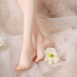 Senior Delf Girl Heel Legs for Body type 5 6 7