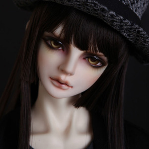 LIMITED - LUTS DOLL