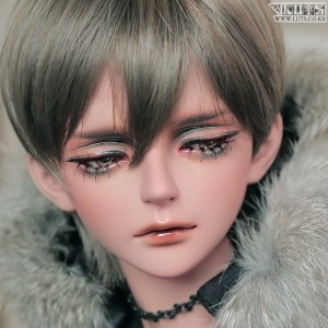 Collaboration - LUTS DOLL